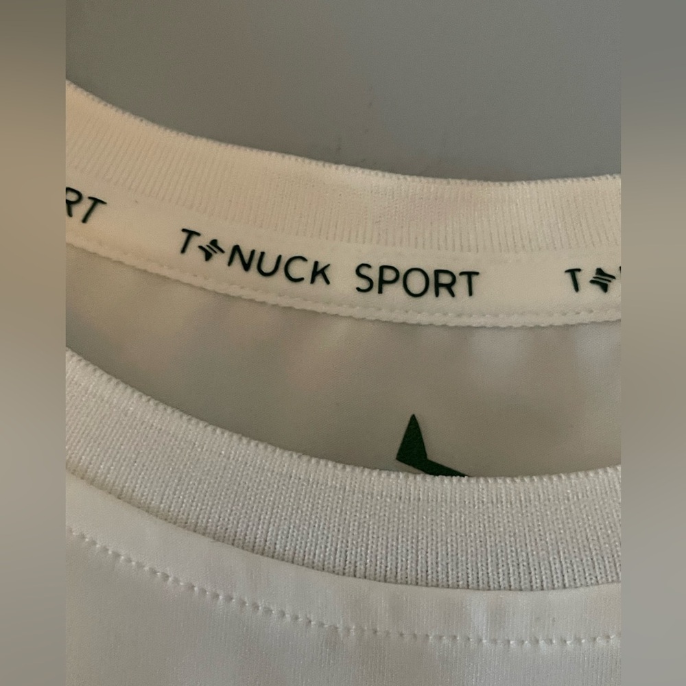 TNUCK SPORT
White Ruffle Lea Tank - Picture 4 of 8